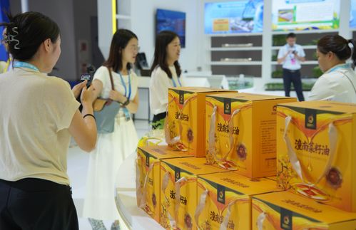 潼南味道香飘西洽会 21家企业携特色产品共展未列明居民服务业风采